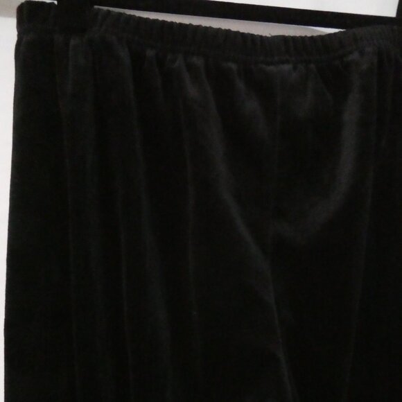 Unbranded | small | Black Velour Relaxed Fit Loungewear Pants - Picture 11 of 16